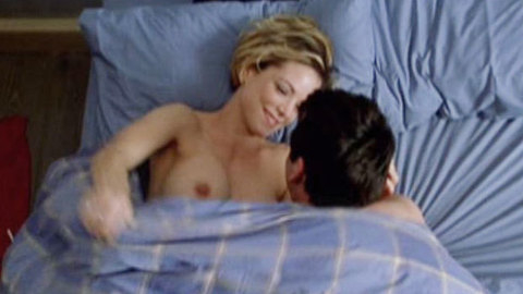 Pic: Kimberly Williams-Paisley in Elephant Juice