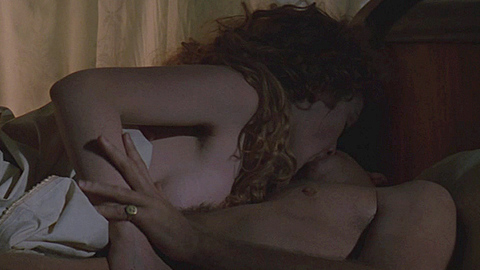 Pic: Kate Winslet in Hamlet