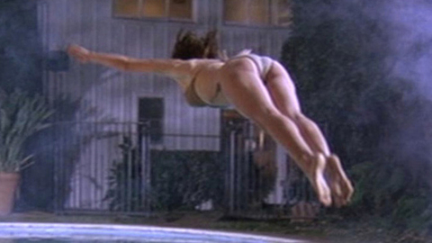 Pic: Kari Wuhrer in Final Examination