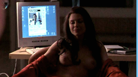 Pic: Kari Wuhrer in Spider's Web