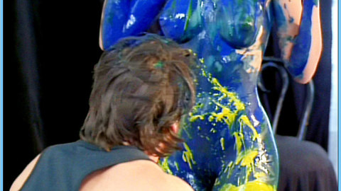 Pic: Kari Wuhrer in Luscious