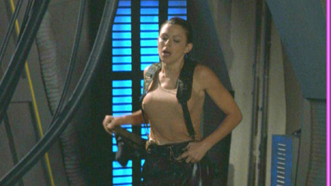 Pic: Kari Wuhrer in Fatal Conflict