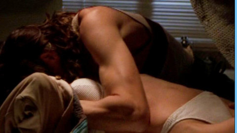 Pic: Kari Wuhrer in Sand (2000)