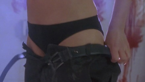 Pic: Kari Wuhrer in Hellraiser: Deader (2005)