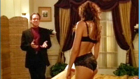 Pic: Kari Wuhrer in Do It for Uncle Manny (2002)