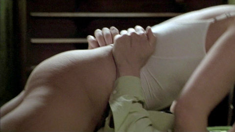 Pic: Maria Bello in The Cooler