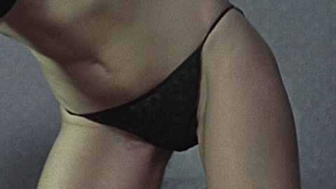 Pic: Katrin Cartlidge in Naked
