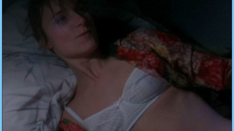 Pic: Katrin Cartlidge in Career Girls (1997)