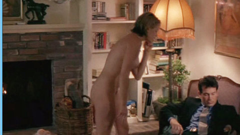 Pic: Amanda De Cadenet in Mascara