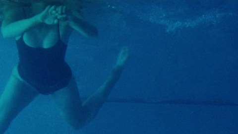 Pic: Sarah Michelle Gellar in Veronika Decides to Die