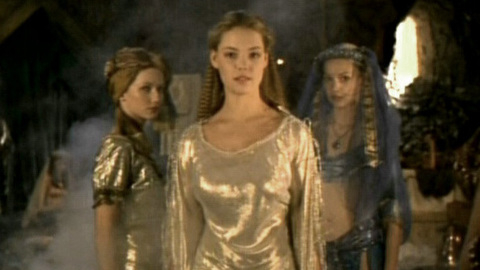 Pic: Katherine Heigl in Prince Valiant
