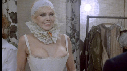 Pic: Kim Novak in The Mirror Crack'd