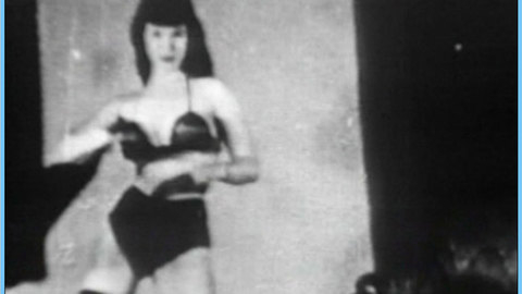 Pic: Bettie Page in Bettie's Hat Dance
