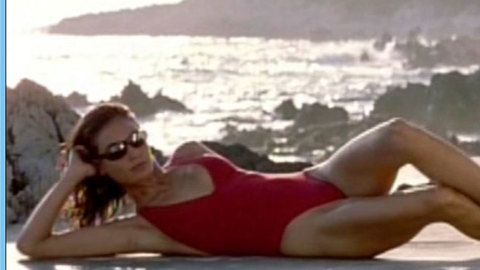 Pic: Inés Sastre in Io No (2003)