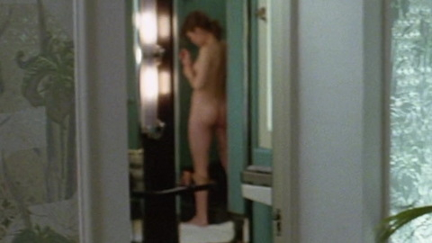 Pic: Donna Wilkes in Schizoid