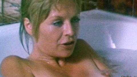 Pic: Susannah York in Gold