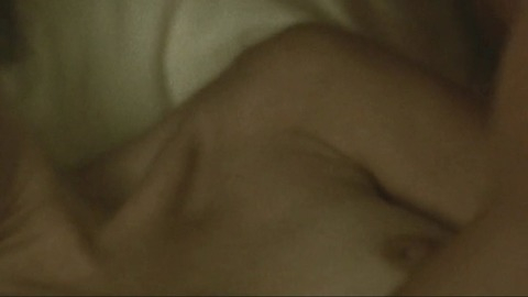 Pic: Roxana Zal in 3-Way