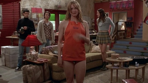 Pic: Renée Zellweger in Empire Records