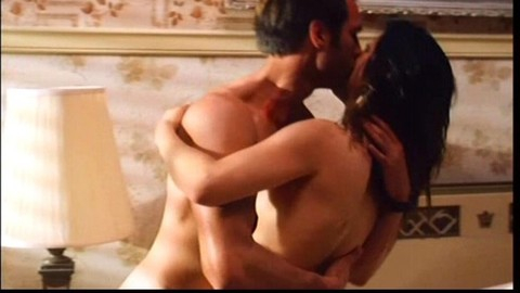 Pic: Daphne Zuniga in Prey of the Chameleon (1992)