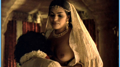 Pic: Sarita Choudhury in Kama Sutra: A Tale of Love