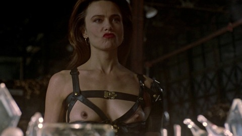 Pic: Lena Olin in Romeo Is Bleeding