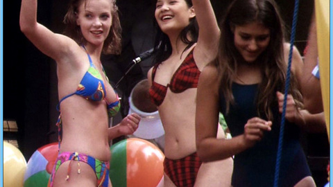 Pic: Laura Harris in Sabrina, the Teenage Witch
