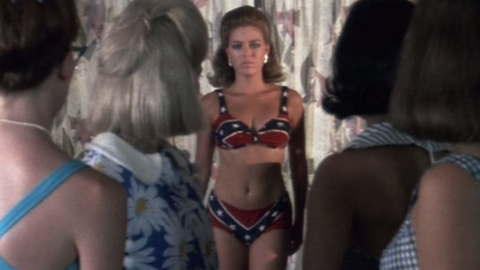 Pic: Leilani Sarelle in Shag