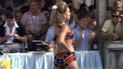 Pic: Leilani Sarelle in Shag