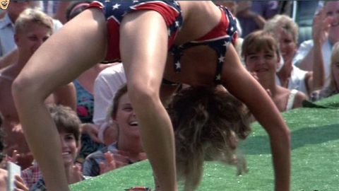 Pic: Leilani Sarelle in Shag