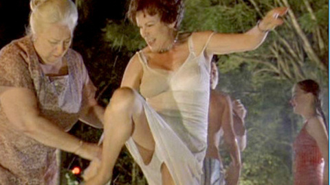 Pic: Julie Walters in Wah-Wah