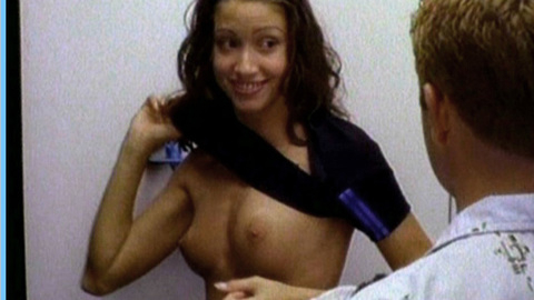 Pic: Shannon Elizabeth in Dish Dogs