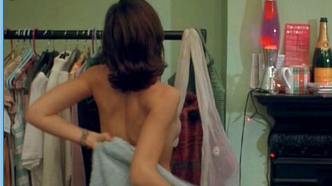 Pic: Jessica Alba in Paranoid