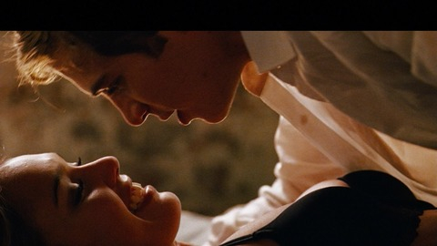 Pic: Jessica Alba in Awake