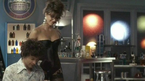 Pic: Jessica Alba in The Spoils of Babylon