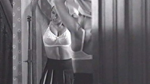 Pic: Kelly Monaco in Mumford
