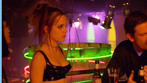Pic: Mena Suvari in Loser