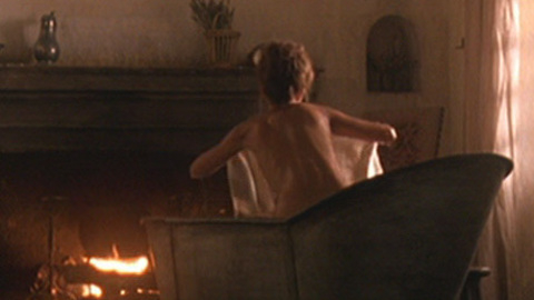 Pic: Mena Suvari in The Musketeer