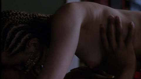 Pic: Mena Suvari in Stuck