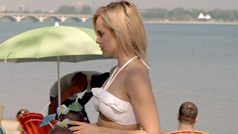 Pic: Mena Suvari in Restitution