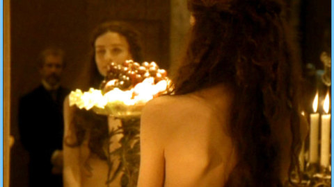 Pic: Saffron Burrows in Klimt (2006)