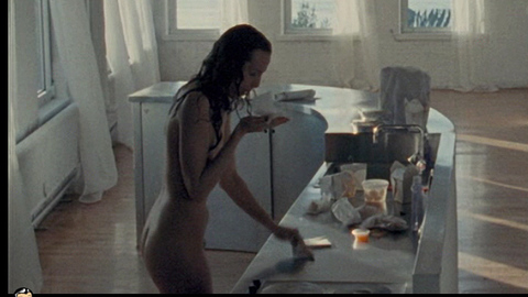 Pic: Saffron Burrows in The Guitar