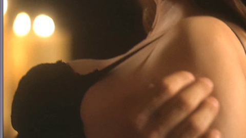 Pic: Famke Janssen in Love & Sex