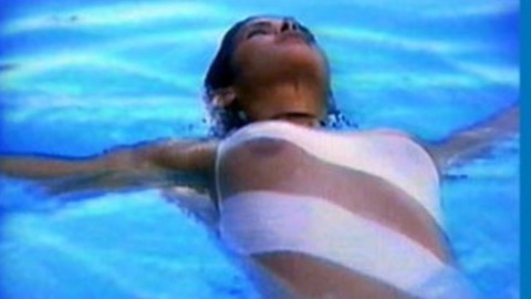 Pic: Patricia Velasquez in Sports Illustrated: Swimsuit 1994