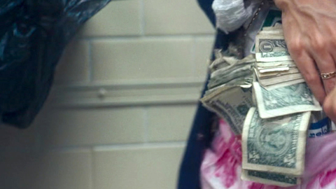 Pic: Katie Holmes in Mad Money