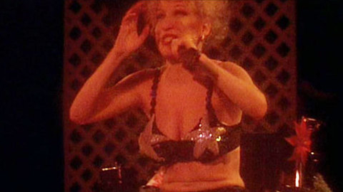 Pic: Bette Midler in Divine Madness!