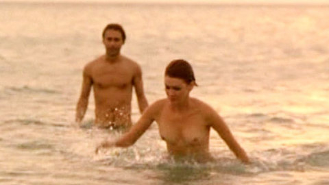 Pic: Allison Smith in Los anos barbaros