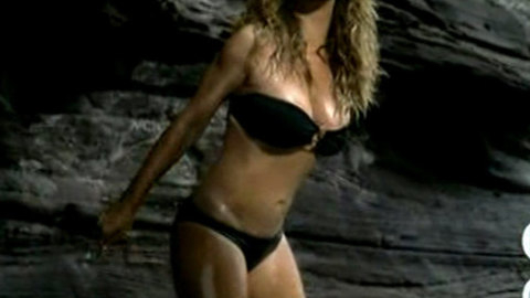 Pic: Mariah Carey in I'll Be Lovin' U Long Time