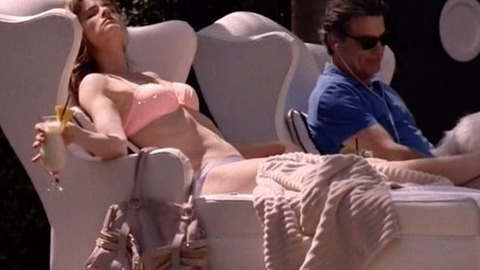 Pic: Amanda Peet in Togetherness
