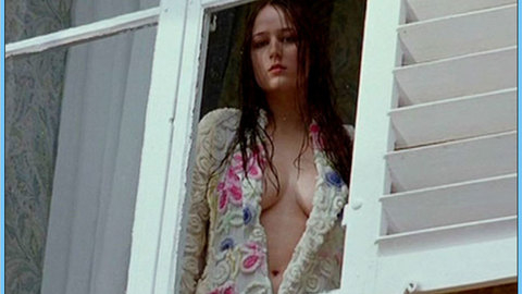 Pic: Leelee Sobieski in In a Dark Place