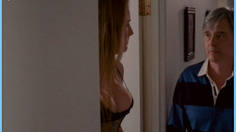 Pic: Leelee Sobieski in Walk All Over Me